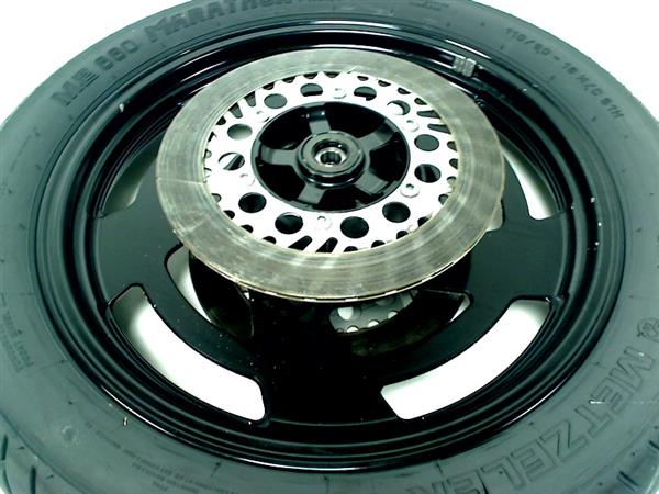 Grote foto yamaha vmx 1200 v max 43ha voorvelg motoren overige accessoires