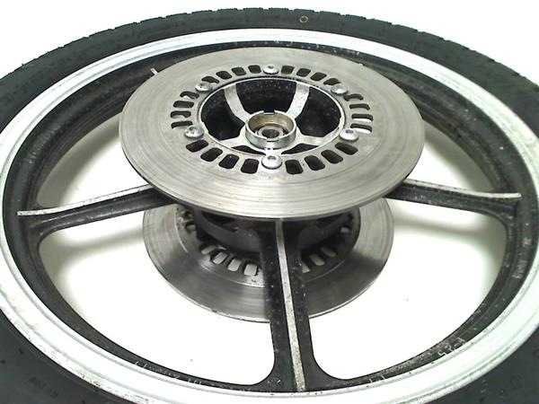 Grote foto yamaha xj 700 maxim x 1986 43ha voorvelg motoren overige accessoires