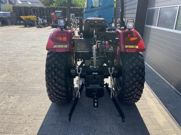 Grote foto knegt 504 50 pk compact tractor nieuw optie galaxy garden pro banden agrarisch tractoren