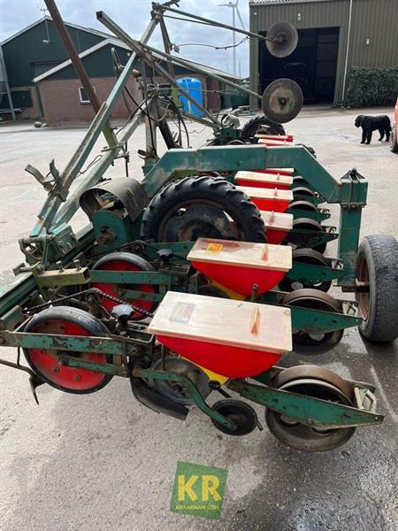 Grote foto monosem monozentra 31067 agrarisch zaaimachines