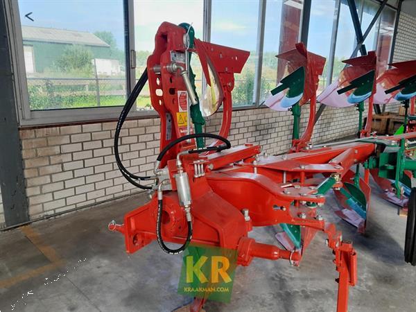 Grote foto kverneland 150b 24133 agrarisch ploegen