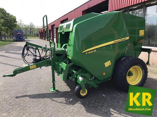 Grote foto john deere f441m 27887 agrarisch persen
