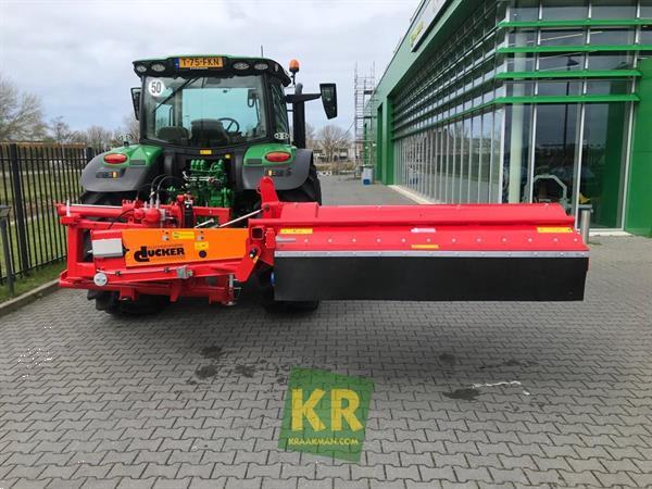 Grote foto ducker usm 28506 agrarisch maaiers