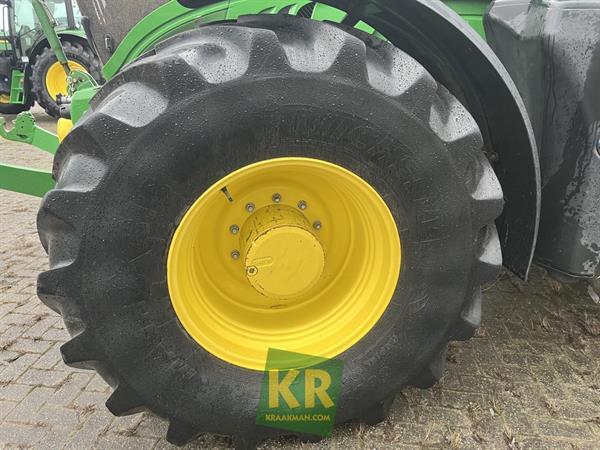 Grote foto john deere 6215r 30354 agrarisch tractoren