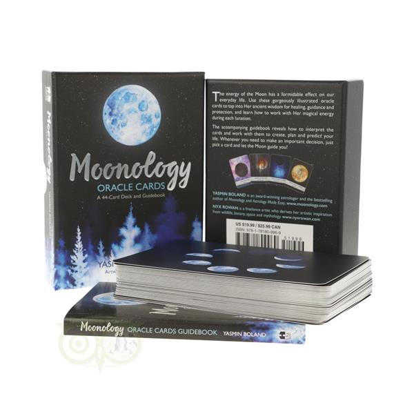 Grote foto moonology oracle cards yasmin boland engelstalig boeken overige boeken