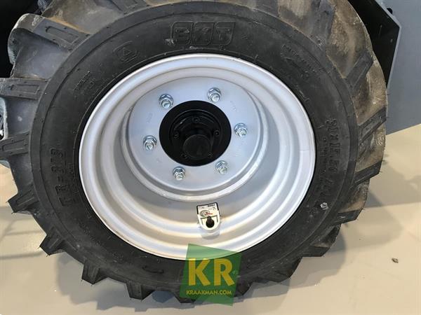 Grote foto giant g2200e 24738 agrarisch akkerbouw