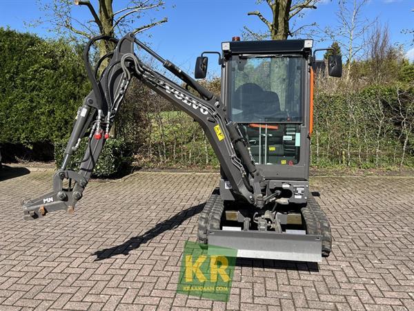 Grote foto volvo ec18e 25607 agrarisch akkerbouw