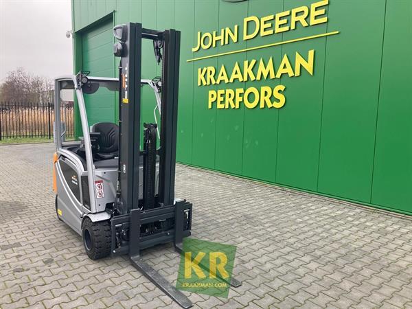 Grote foto still rx 20 20pl elekt. heftruck 26780 agrarisch akkerbouw
