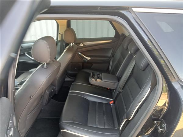 Grote foto ford mondeo wagon 1.6 tdci 110kw leder clima 2011 auto ford