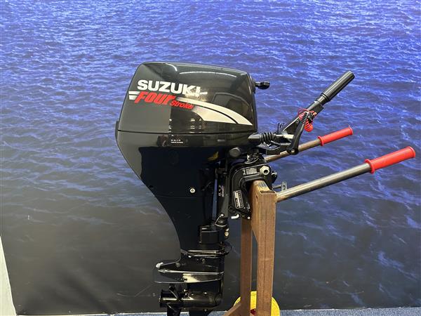 Grote foto suzuki 15 pk buitenboordmotor artikel nummer 2633 kortstaart watersport en boten buiten en binnenboordmotoren