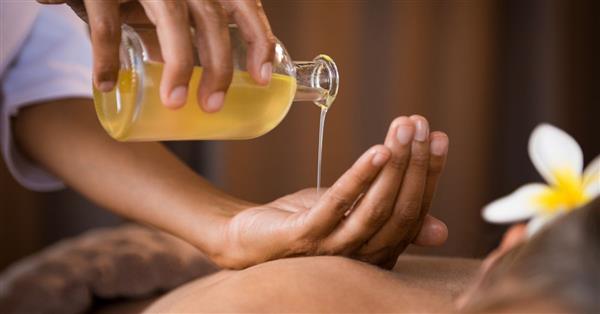 Grote foto erotische massage voor vrouwen diensten en vakmensen masseurs en massagesalons