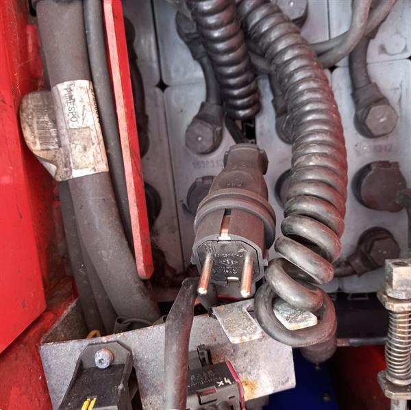Grote foto linde e10 334 compact heftruck triplo 5 2 m shift agrarisch heftrucks