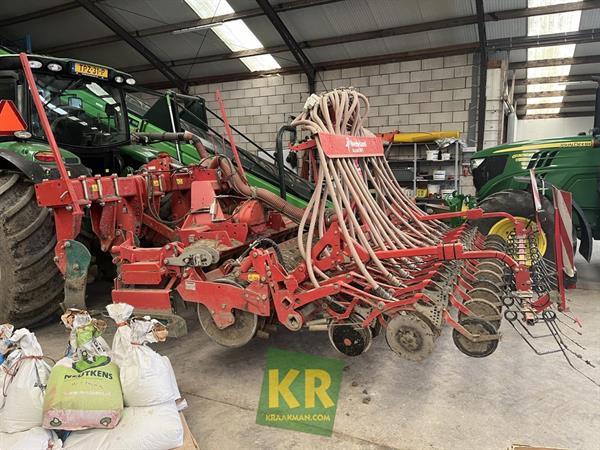 Grote foto kverneland zaaibalk overig 280409 agrarisch akkerbouw