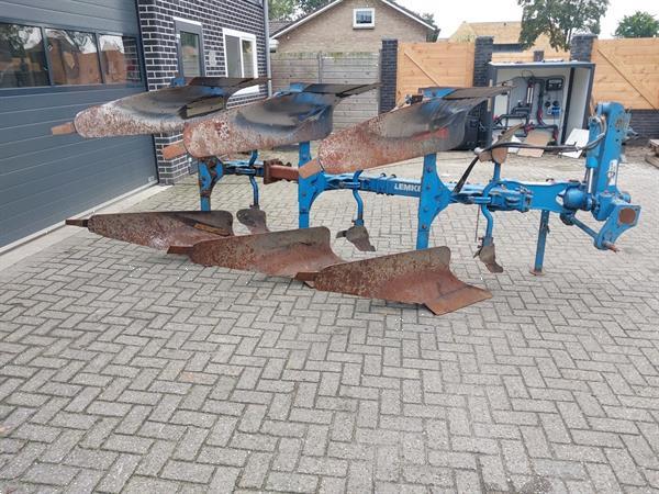 Grote foto lemken opal 110 3 schaar ploeg agrarisch ploegen