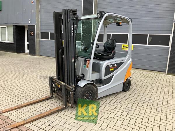 Grote foto still rx 60 25 27989 agrarisch akkerbouw