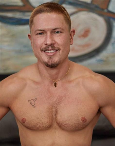 Grote foto man met kutje. erotiek vrouw zoekt man