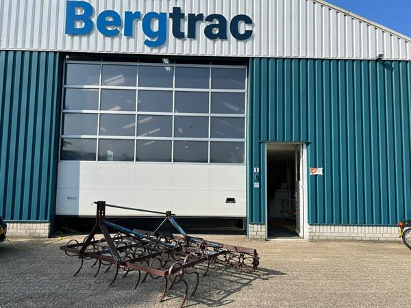 Grote foto triltand cultivator agrarisch cultivators en woelers