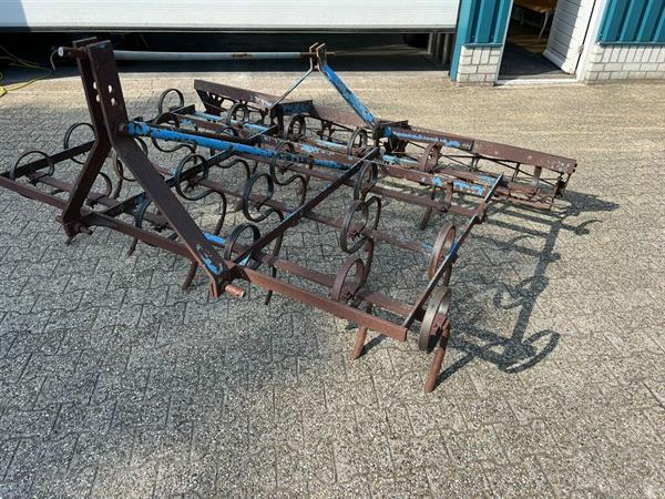 Grote foto triltand cultivator agrarisch cultivators en woelers