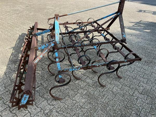 Grote foto triltand cultivator agrarisch cultivators en woelers