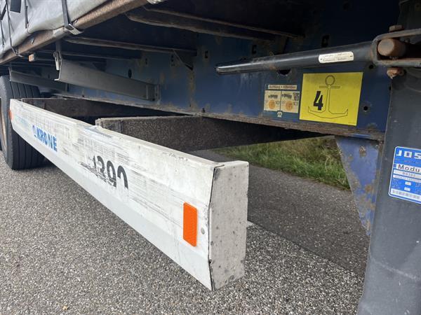 Grote foto krone schuifzeil oplegger bpw axle tautliner curtainside 2010 doe het zelf en verbouw opleggers