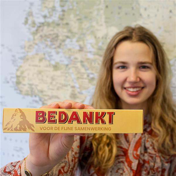 Grote foto collega bedankje toblerone diversen levensmiddelen