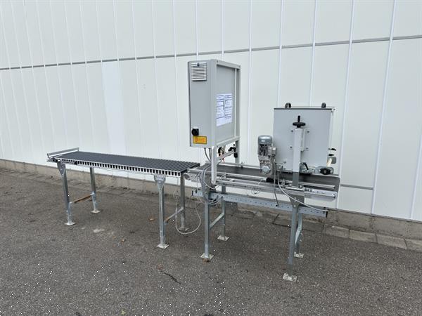 Grote foto visser vd 450 afstrooilijn voor trays met rollenbaan agrarisch tuinbouw