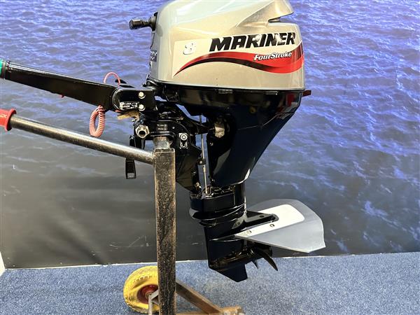 Grote foto mercury 8pk buitenboordmotor artikel nummer 3586 mariner is watersport en boten buiten en binnenboordmotoren