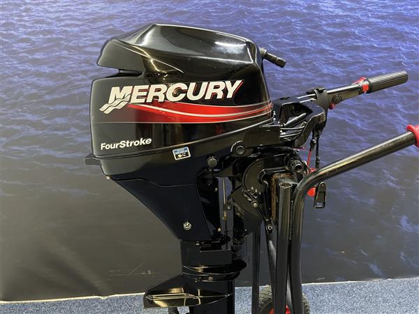Grote foto mercury 8pk buitenboordmotor zeer nette kortstaart artnr. watersport en boten buiten en binnenboordmotoren