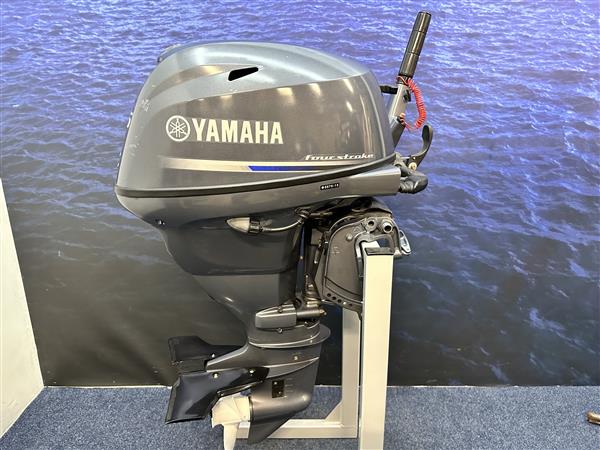 Grote foto yamaha 25 pk buitenboordmotor artikelnummer 6084 gebruikte watersport en boten buiten en binnenboordmotoren