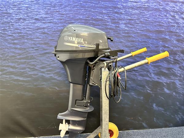 Grote foto yamaha 8 pk artikelnummer 7704 langstaart elektrische start watersport en boten buiten en binnenboordmotoren