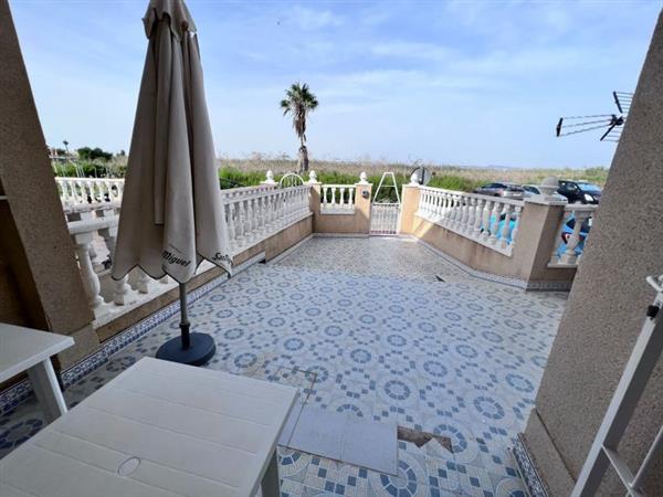 Grote foto uw eigen appartement in torrevieja aan zwembad en huizen en kamers bestaand europa