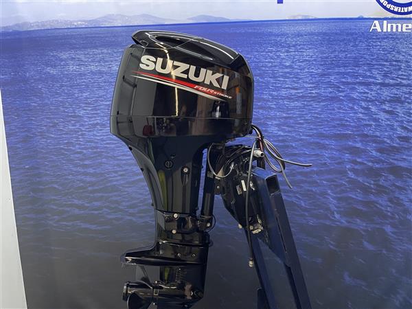 Grote foto suzuki 60 pk buitenboordmotor artikelnummer 2343 langstaart watersport en boten buiten en binnenboordmotoren