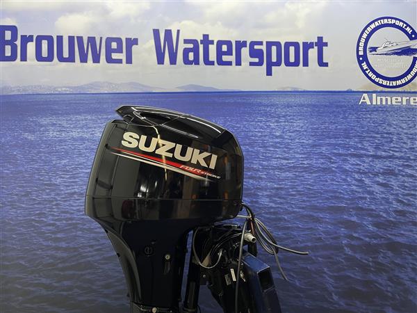 Grote foto suzuki 60 pk buitenboordmotor artikelnummer 2343 langstaart watersport en boten buiten en binnenboordmotoren