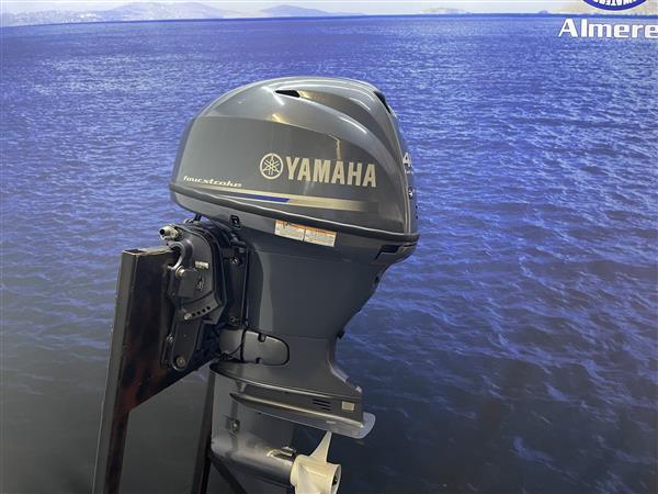 Grote foto yamaha 40 pk artikelnummer 7151 kort staart powertrim watersport en boten buiten en binnenboordmotoren