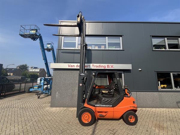 Grote foto linde h30t 03 triplo 430 freelift sideshift vorkversteller lpg 2002 agrarisch heftrucks