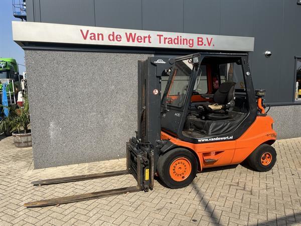 Grote foto linde h30t 03 triplo 430 freelift sideshift vorkversteller lpg 2002 agrarisch heftrucks