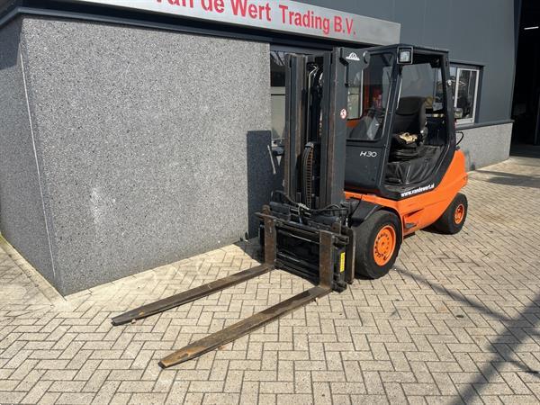 Grote foto linde h30t 03 triplo 430 freelift sideshift vorkversteller lpg 2002 agrarisch heftrucks