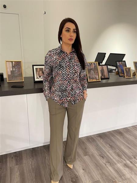 Grote foto gwynne blouse 24vzg08 zwart kleurenmix kleding dames blouses