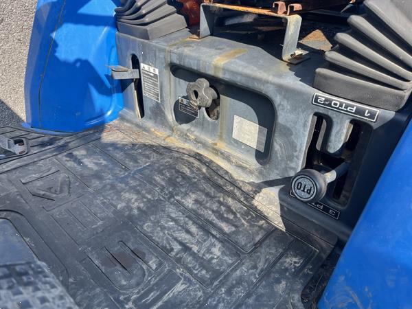 Grote foto minitractor midetractor iseki ta275f 4x4 diesel minitrekker agrarisch tractoren