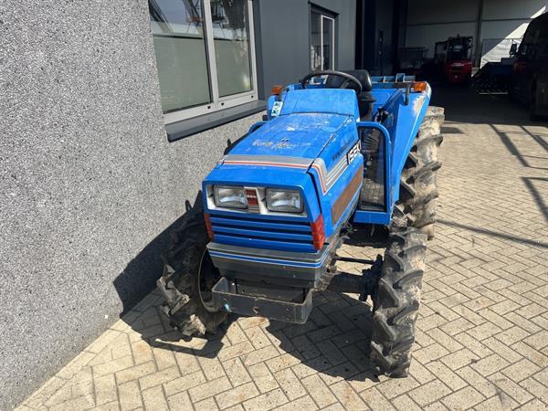 Grote foto minitractor midetractor iseki ta275f 4x4 diesel minitrekker agrarisch tractoren