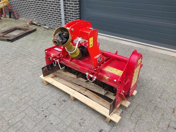 Grote foto massano fm 130 grondfrees agrarisch akkerbouw