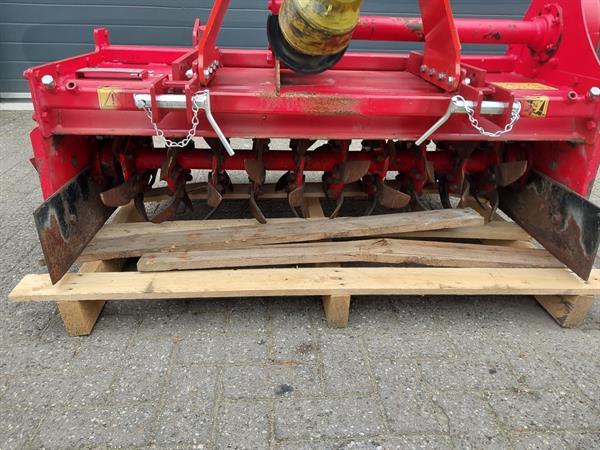 Grote foto massano fm 130 grondfrees agrarisch akkerbouw