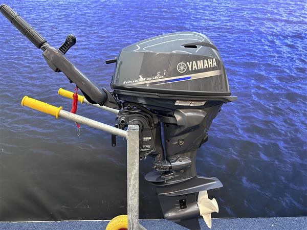Grote foto yamaha 20 pk buitenboordmotor artnr 5901 als nieuw jong watersport en boten buiten en binnenboordmotoren