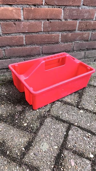 Grote foto nieuwe poetsbakken in diverse kleuren dieren en toebehoren stalling en weidegang