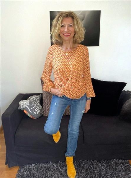Grote foto is dit wat jij ook mist contacten en berichten vrouw zoekt man