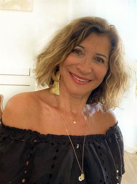 Grote foto is dit wat jij ook mist contacten en berichten vrouw zoekt man
