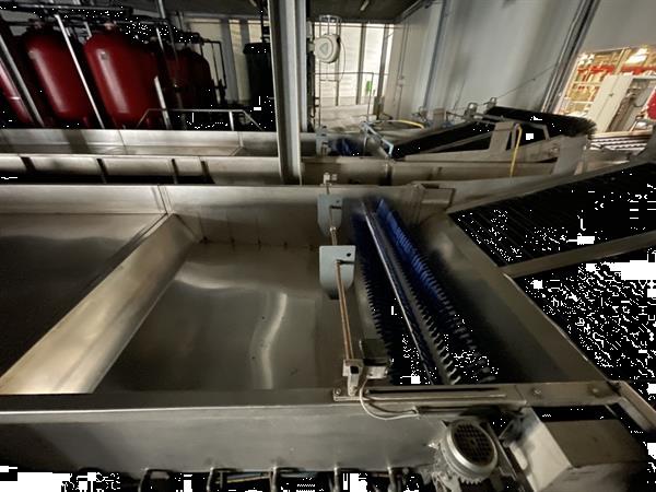 Grote foto aweta 2xg av 8 36 1 sorteerlijn voor appels en peren met 2 x 8 banen en 32 uitgangen agrarisch tuinbouw
