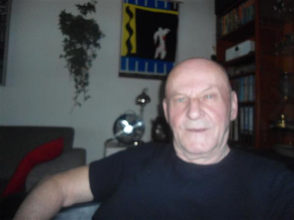Grote foto mag ik jouw lassie zijn contacten en berichten man zoekt vrouw