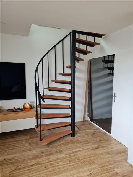 Grote foto spiltrap wenteltrap doe het zelf en verbouw trappen en liften