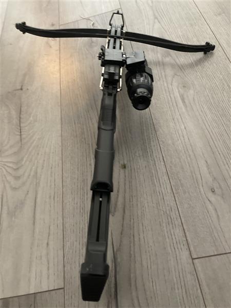 Grote foto kruisboog met red dot laser en scope sport en fitness handboogschieten